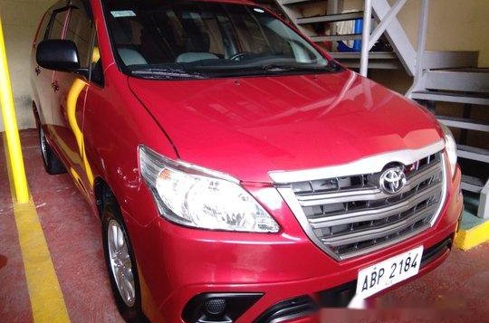 Selling Red Toyota Innova 2016 Automatic Diesel at 42186 km 