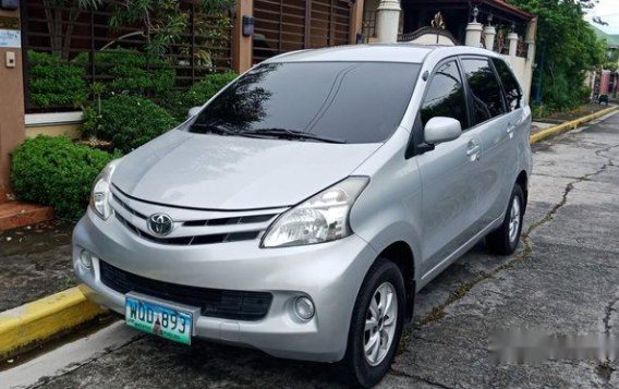 Silver Toyota Avanza 2014 Automatic Gasoline for sale-1