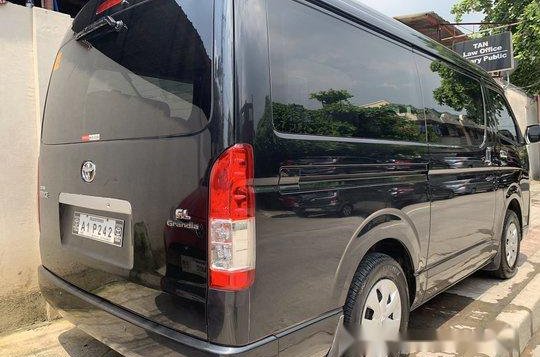 Sell Black 2018 Toyota Hiace at 6000 km -4