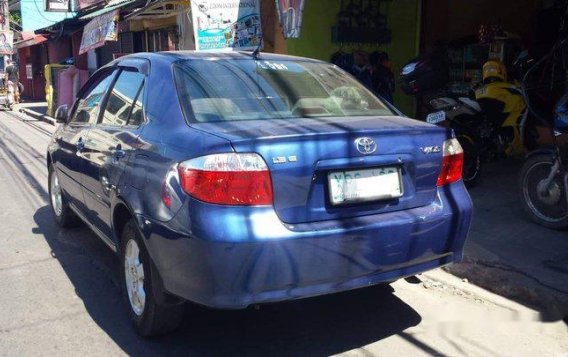 Blue Toyota Vios 2004 at 90000 km for sale-1