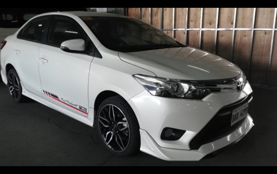 Selling Toyota Vios 2018 Sedan Automatic Gasoline at 154 km -1