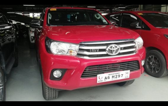Selling Toyota Hilux 2018 Truck at 2718 km 