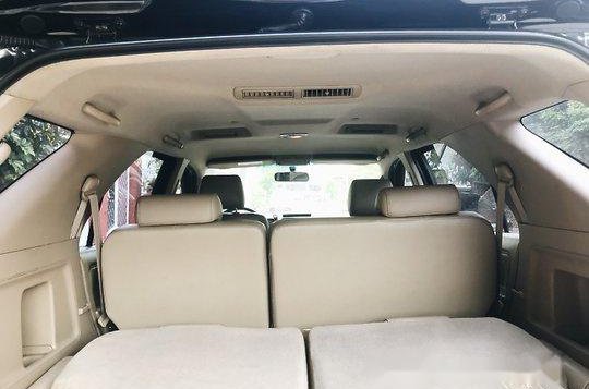 Black Toyota Fortuner 2009 Automatic Gasoline for sale -12