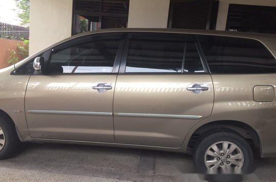 Toyota Innova 2011 Manual Diesel for sale -2