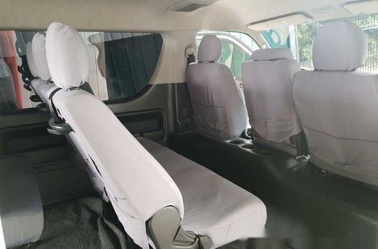 White Toyota Hiace 2015 Manual Diesel for sale -6