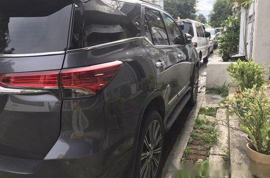 Grey Toyota Fortuner 2017 at 23000 km for sale -5