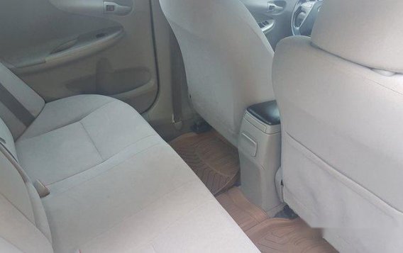 Selling Beige Toyota Vios 2008 at 90000 km-6