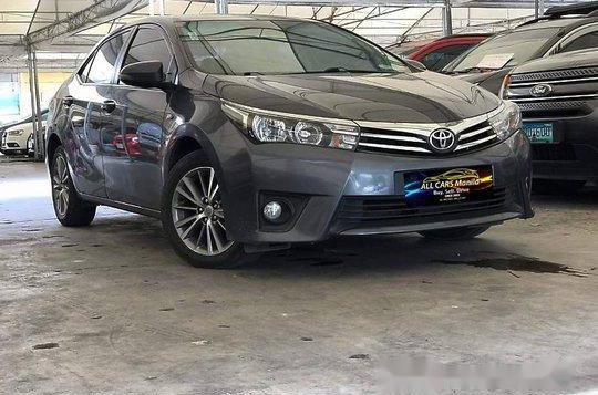Grey Toyota Corolla Altis 2014 for sale in Makati-2