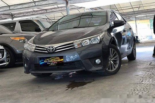 Grey Toyota Corolla Altis 2014 for sale in Makati-1