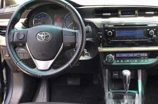 Grey Toyota Corolla Altis 2014 for sale in Makati-6