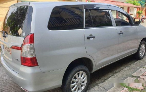 Sell Silver 2015 Toyota Innova at 22000 km -3