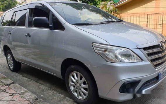 Sell Silver 2015 Toyota Innova at 22000 km 