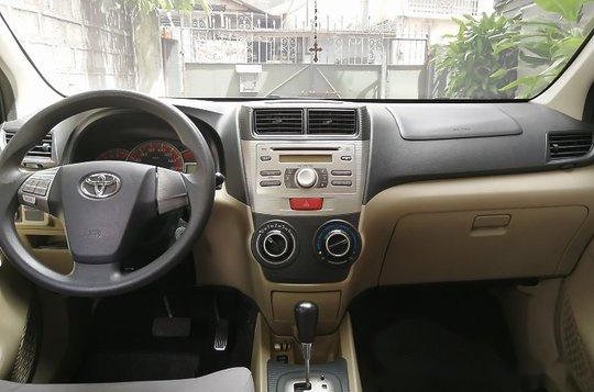 Sell Silver 2014 Toyota Avanza Automatic Gasoline at 38000 km -6