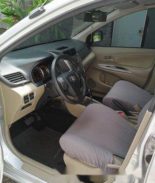 Sell Silver 2014 Toyota Avanza Automatic Gasoline at 38000 km -5