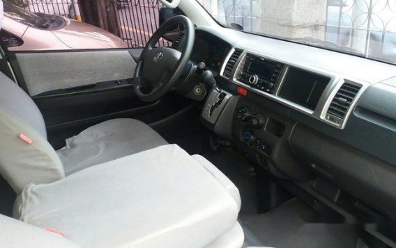 Silver Toyota Hiace 2017 at 18000 km for sale -5