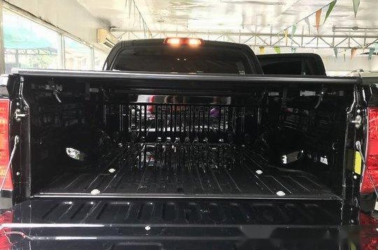 Selling Black Toyota Tundra 2019 in Quezon City -3