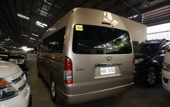 Toyota Hiace 2017 for sale in Makati -3