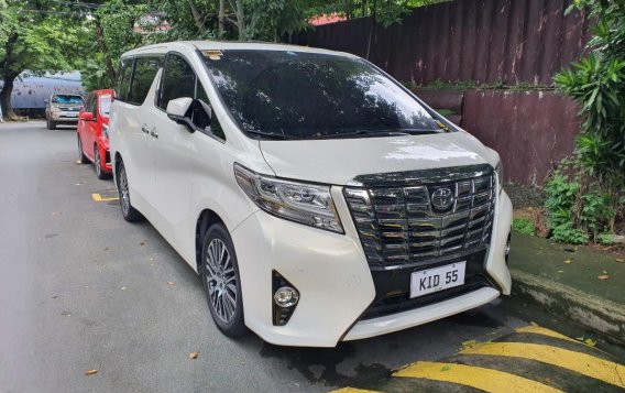 2015 Toyota Alphard for sale in Quezon City 