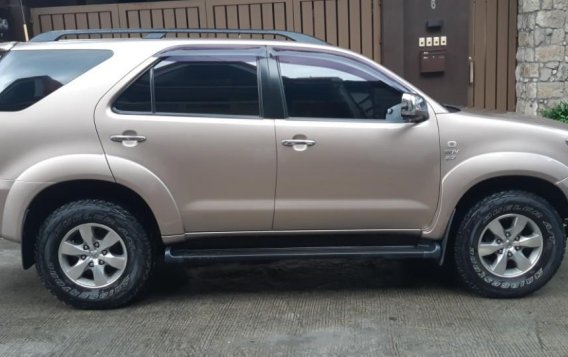 2006 Toyota Fortuner for sale in Quezon City -1