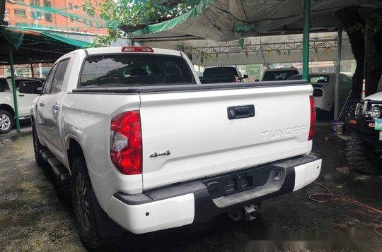 Selling White Toyota Tundra 2019 Automatic Diesel  -3