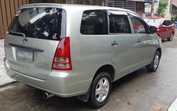 2005 Toyota Innova for sale in Quezon City -3