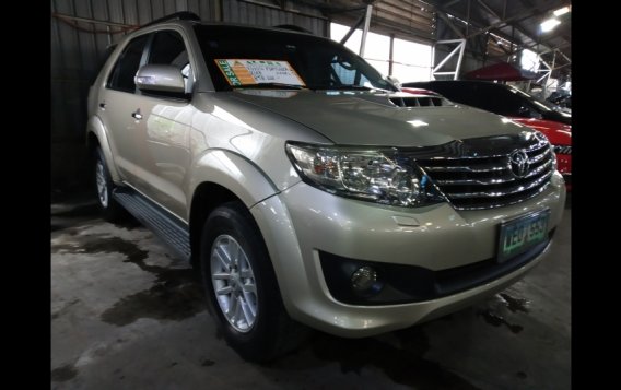Toyota Fortuner 2013 Automatic Diesel for sale -2