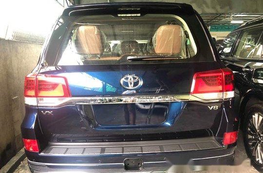 Selling Blue Toyota Land Cruiser 2019 in Manila -4