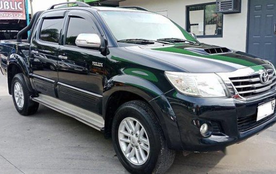 Sell Black 2015 Toyota Hilux in Meycauayan-1