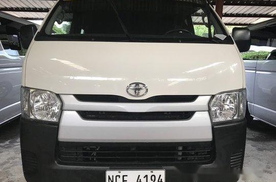 Selling White Toyota Hiace 2016 Manual Diesel -5