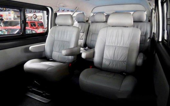 Selling Toyota Hiace 2015 in Quezon City -8