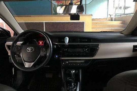 Toyota Corolla Altis 2014 Automatic Gasoline for sale -2