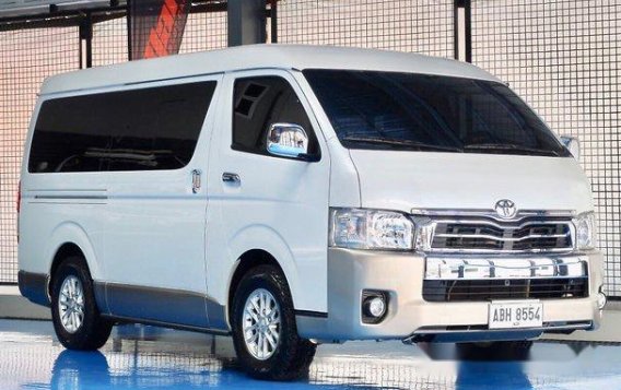 Selling Toyota Hiace 2015 in Quezon City -1