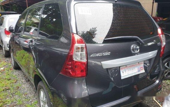 Selling Grey Toyota Avanza 2017 Manual Gasoline at 8800 km -2