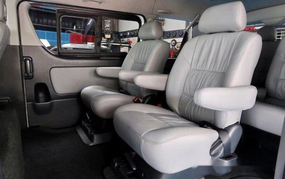 Selling Toyota Hiace 2015 in Quezon City -9