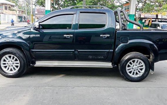 Sell Black 2015 Toyota Hilux in Meycauayan-6