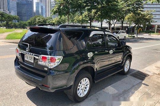 Selling Black Toyota Fortuner 2014 Automatic Diesel -4