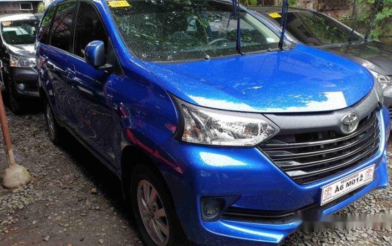 Selling Blue Toyota Avanza 2018 at 13000 km 