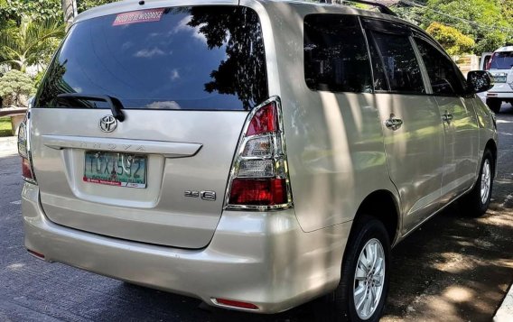 2012 Toyota Innova for sale in Las Piñas City-1