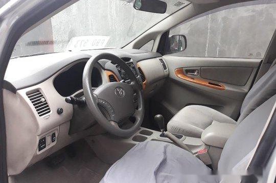 Sell Silver 2010 Toyota Innova Automatic Diesel at 111000 km -6