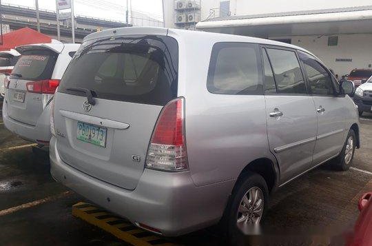 Sell Silver 2010 Toyota Innova Automatic Diesel at 111000 km -4