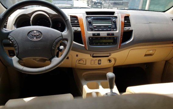 Used Toyota Fortuner 2010 for sale in Quezon City-4