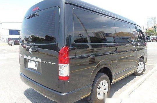 Sell Black 2016 Toyota Hiace at 33000 km -1