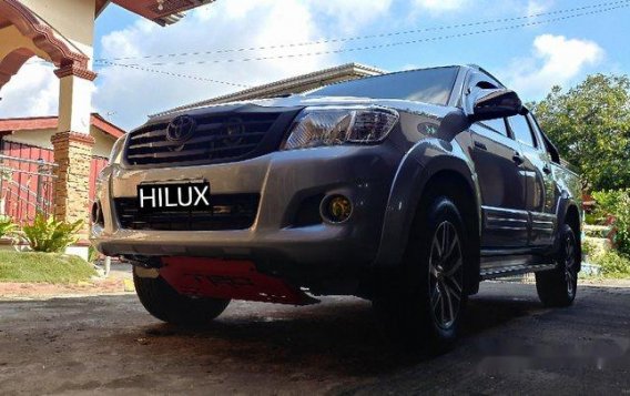 Silver Toyota Hilux 2015 for sale in Lipa -6