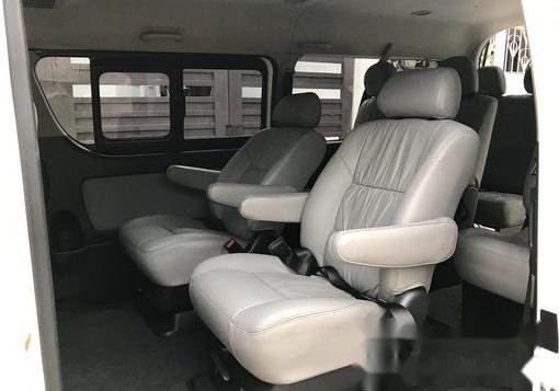 White Toyota Hiace 2016 for sale in Pasay-5