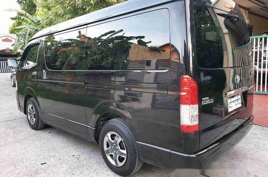 Selling Black Toyota Hiace 2018 Automatic Diesel at 19000 km -4