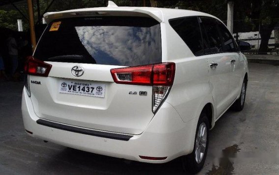 White Toyota Innova 2016 Automatic Diesel for sale -2