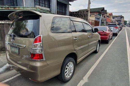 Selling Toyota Innova 2013 Automatic Diesel -5