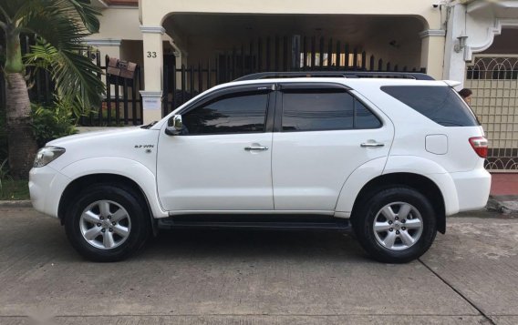 Used Toyota Fortuner 2010 for sale in Las Pinas-4