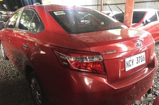 Selling Red Toyota Vios 2016 Manual Gasoline at 11800 km -3