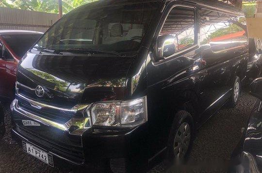 Black Toyota Hiace 2018 Manual Diesel for sale-2